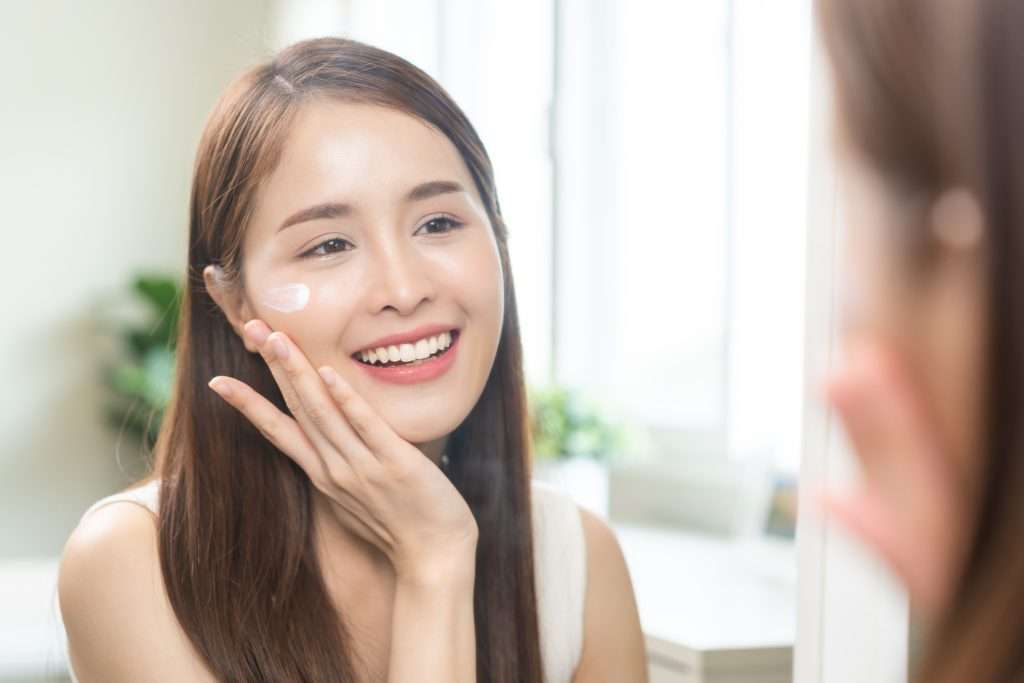 facial for glowing skin in singapore | OneMe Beauty Spa